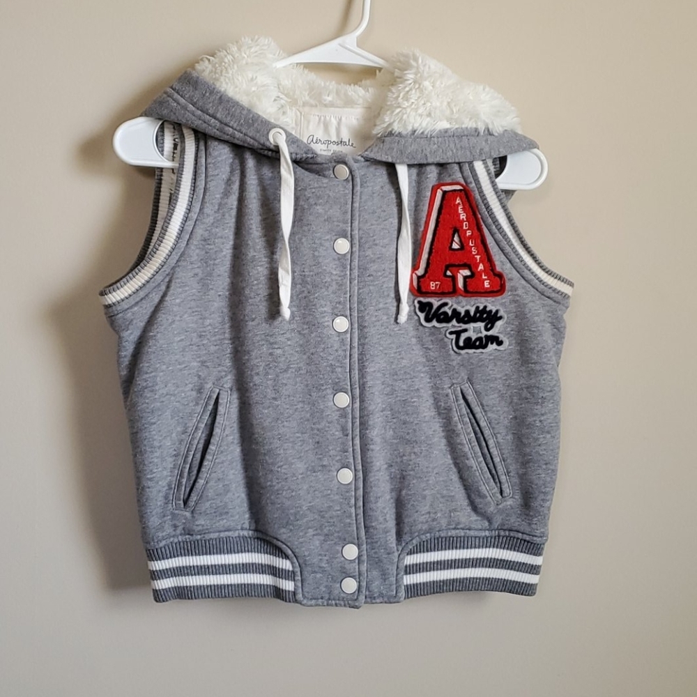 3 for $10 Y2K Aeropstale varsity vest